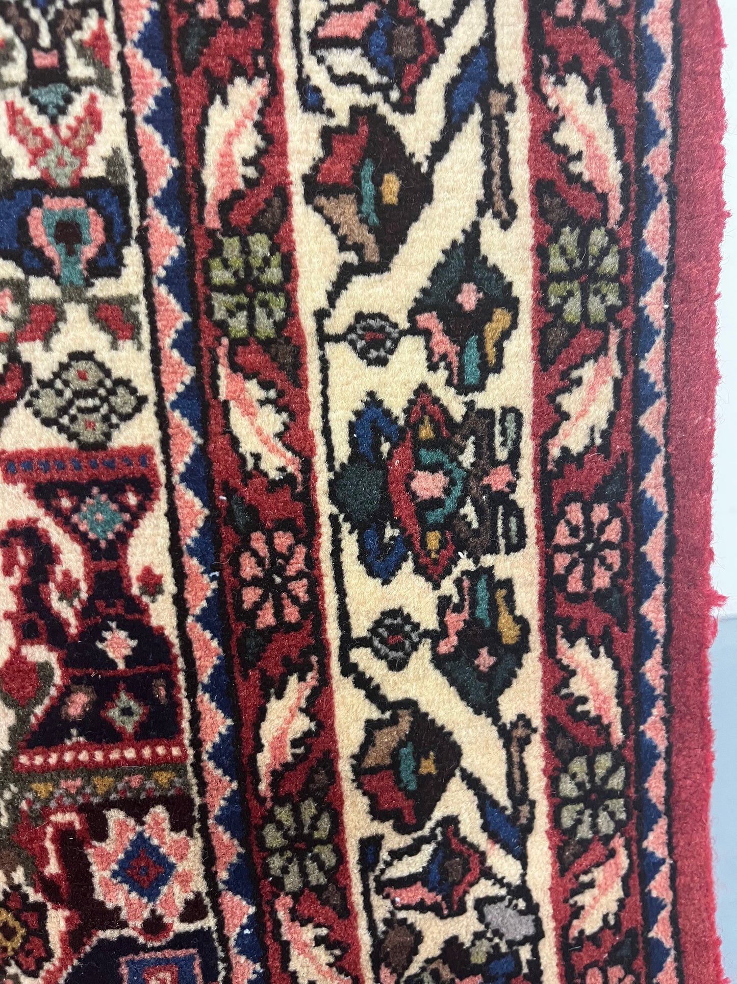 Oriental Floral Pink Red 5 x 7 Hand Knotted Wool Area Rug