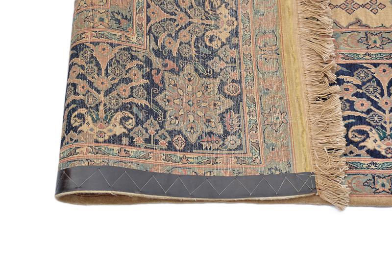 Large Beige 8x10 Hand Knotted Wool & Silk Rug