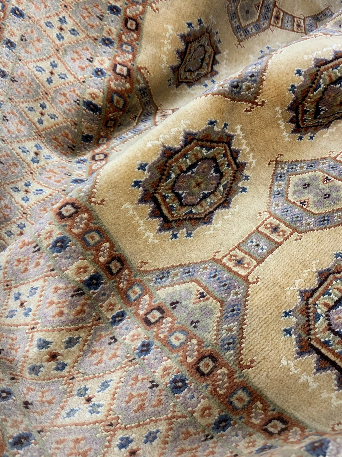 4x6 Beige Hand Knotted Area Rug | Vintage Soft Pile Neutral Rectangle Rug | Hexagon Pattern