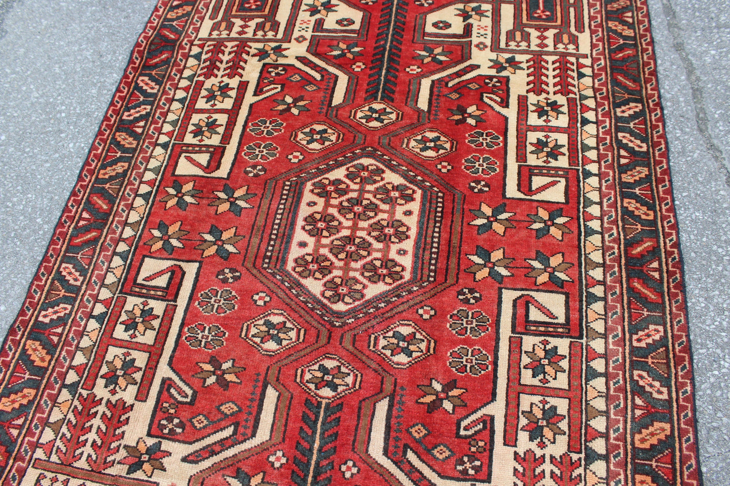Red Beige 4x6 Handmade Turkish Rug with Green Border