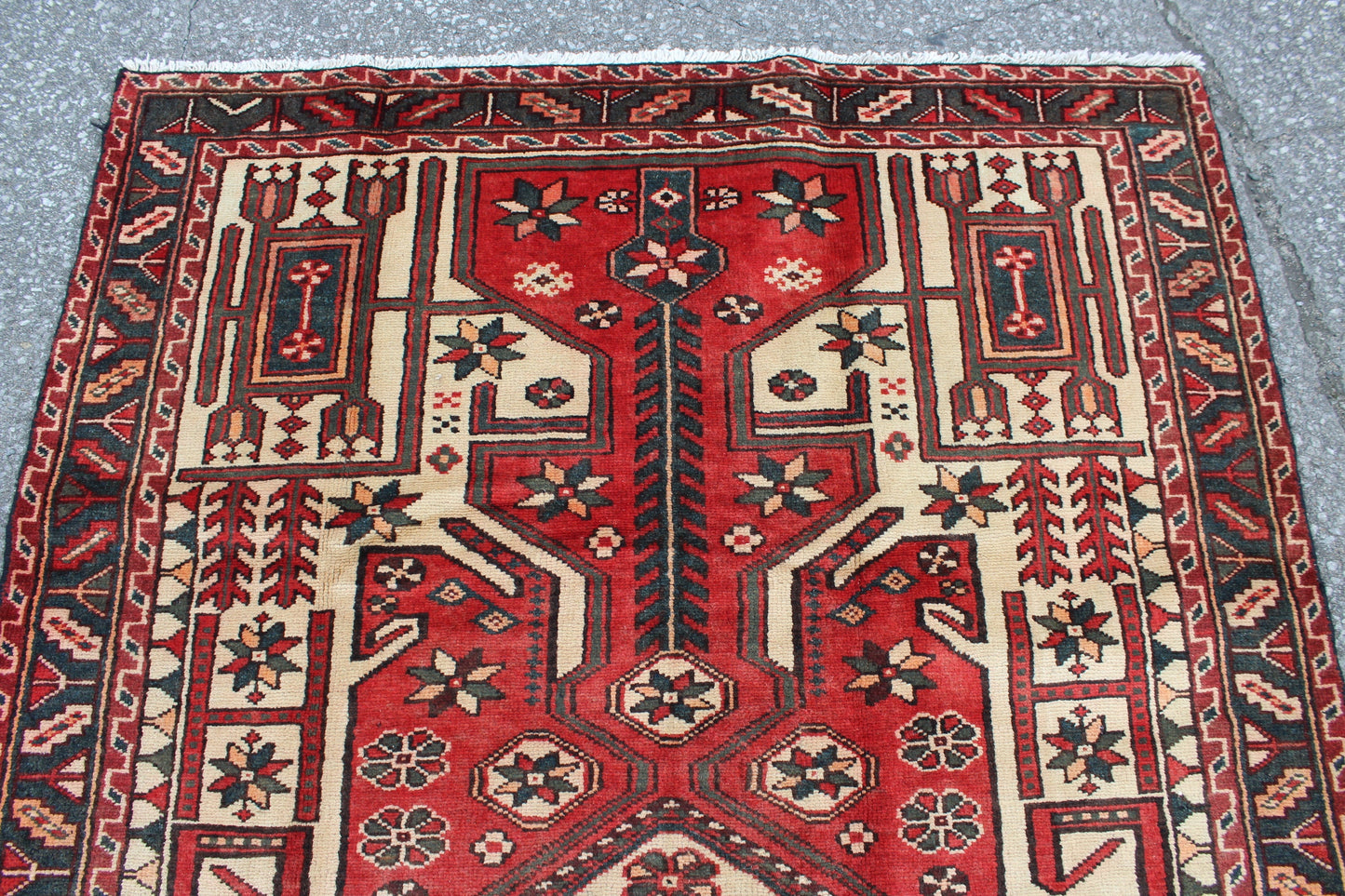 Red Beige 4x6 Handmade Turkish Rug with Green Border