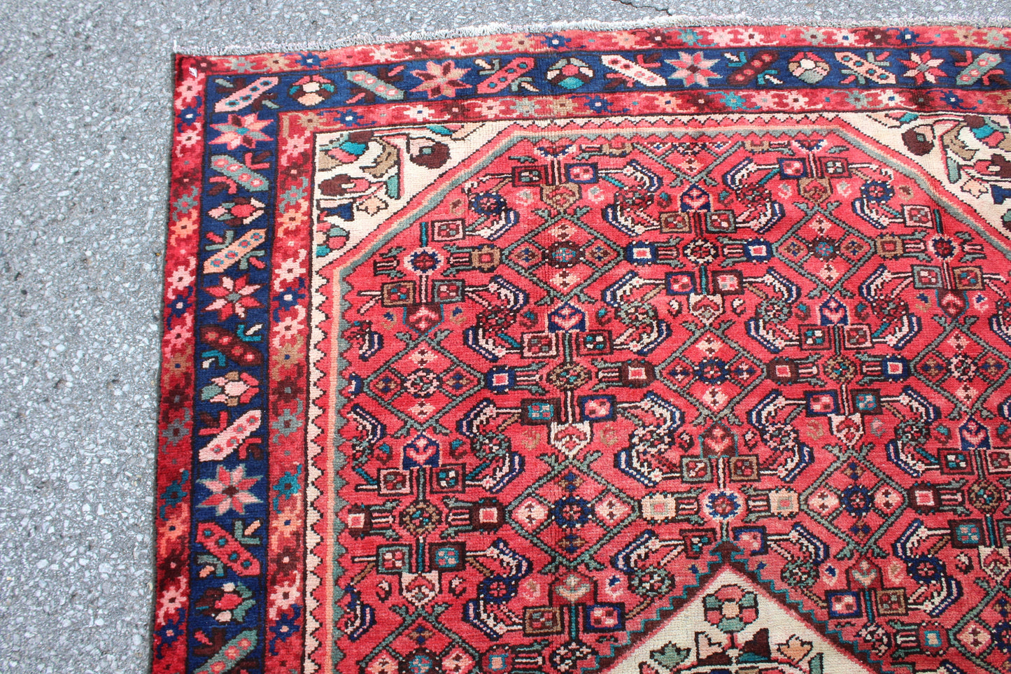 Pink Vintage 5x7 Vintage Handmade Area Rug | Bright Blue Border