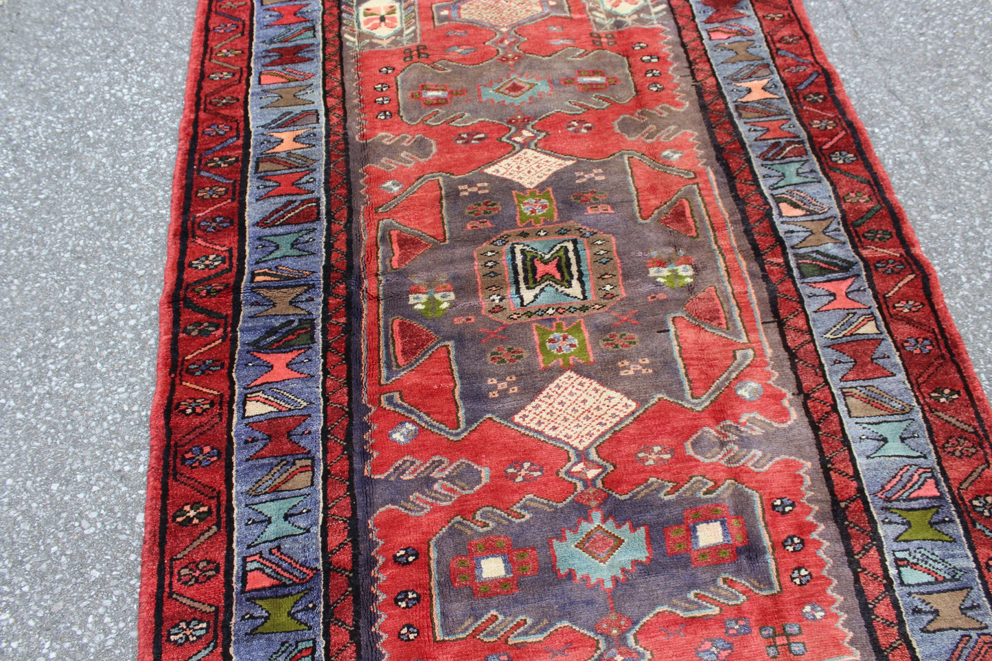 Red Rug with Blue Border 4x6 | Central Persian Style Medallion