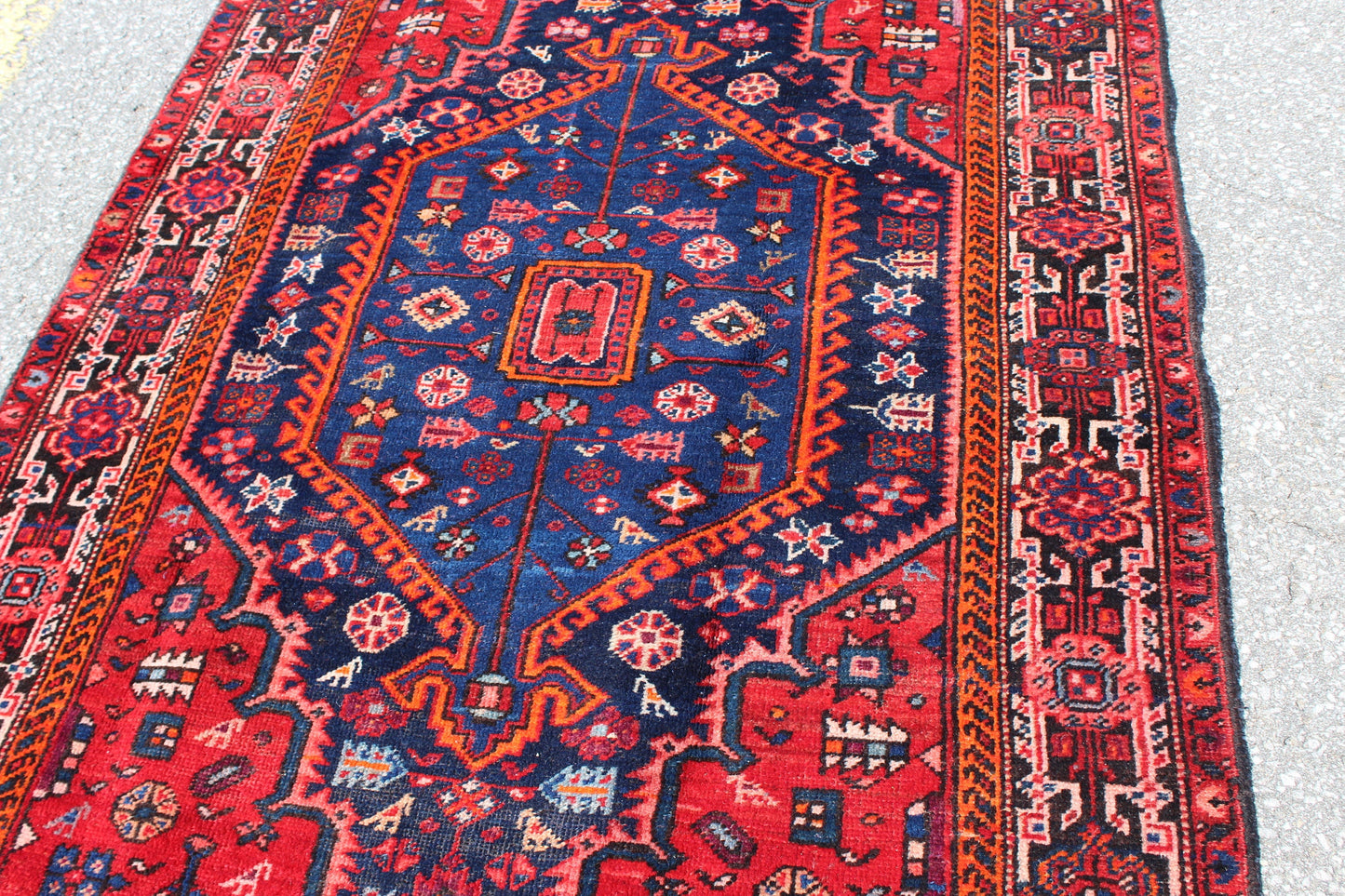 Pink Red Bright 4x6 Area Rug with Blue Medallion | Wool