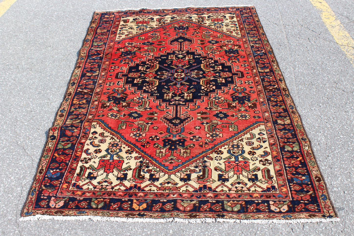 Coral Hexagon Medallion on Ivory background Hand Knotted Area Rug