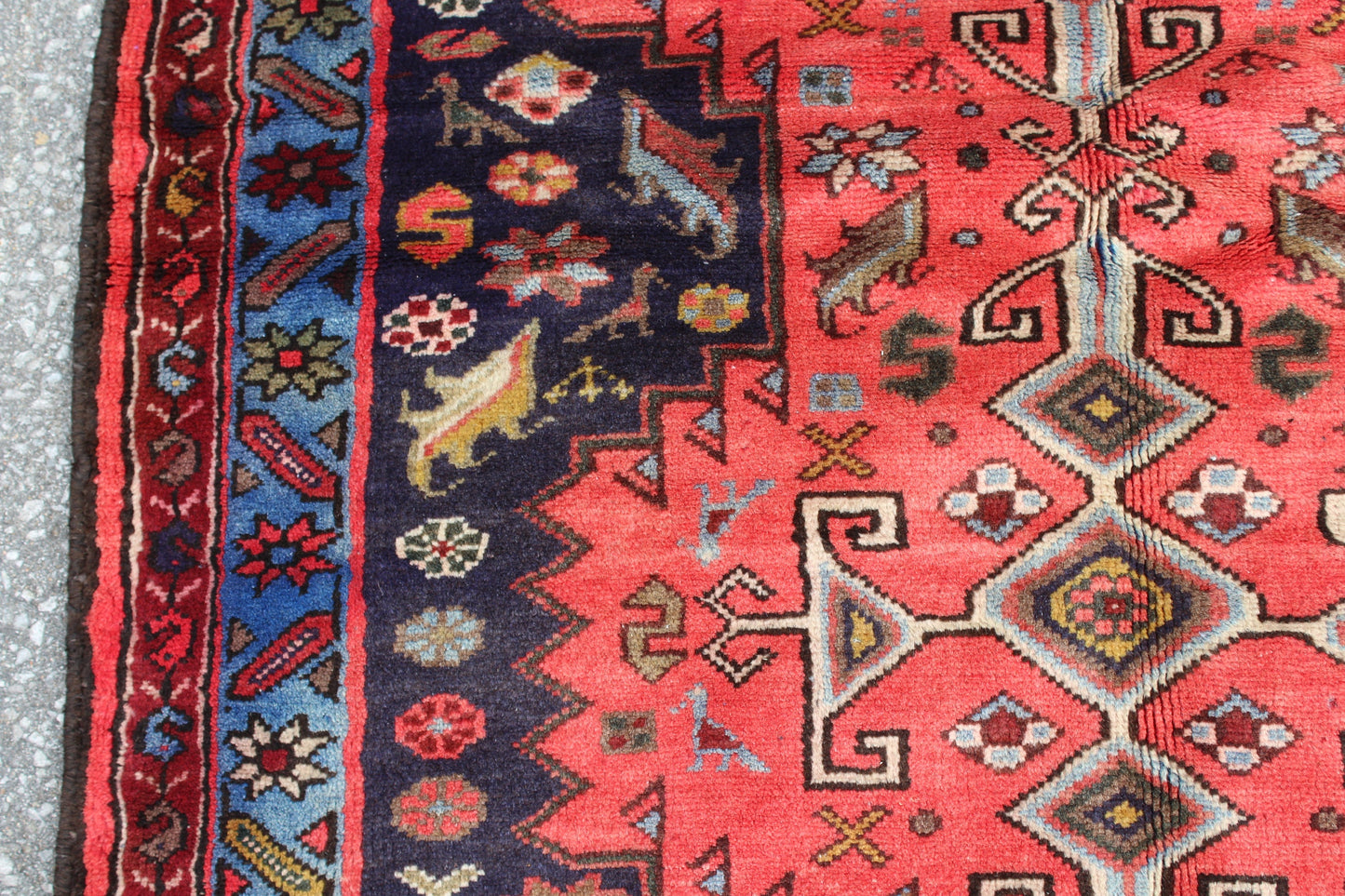 Coral Persian 3'5" x 6'5" Rug with Blue and Navy Border
