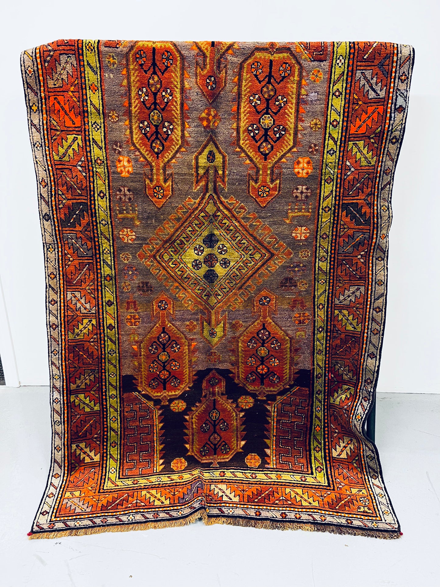 Tribal Vintage Grey Green 4'3" x 7'8" Area Rug