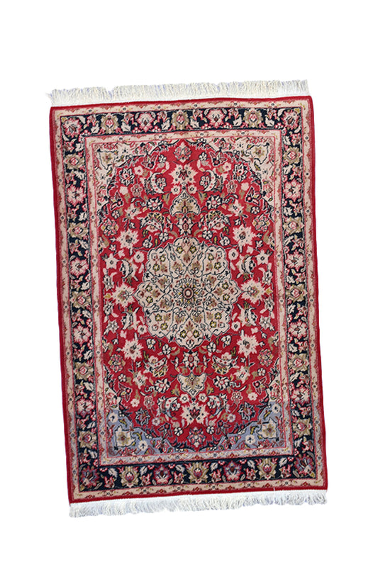 4 x 6 Red Oriental Medallion Rug | Handmade One of a Kind Persian Design | Home Accent Rug