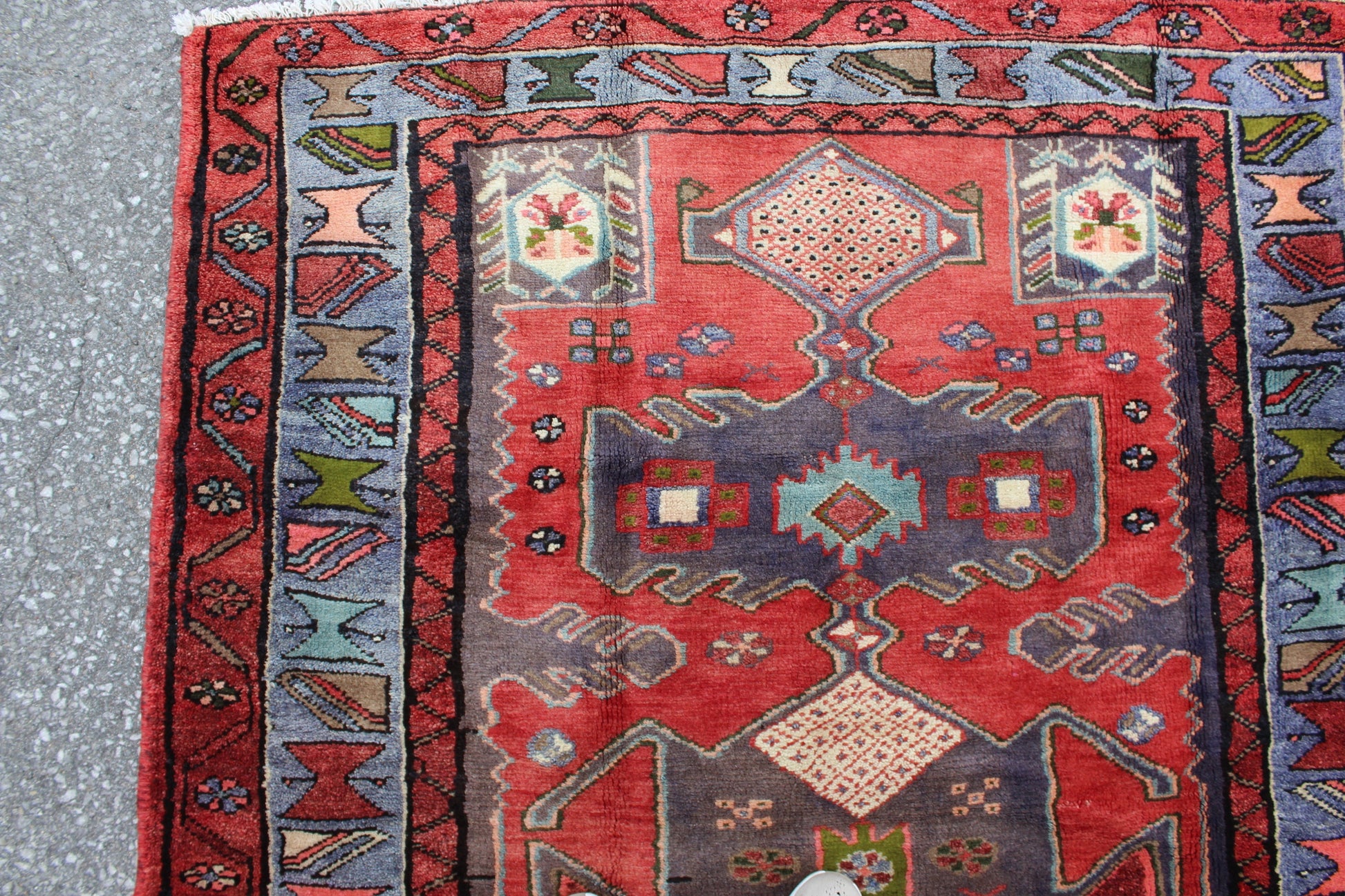 Red Rug with Blue Border 4x6 | Central Persian Style Medallion