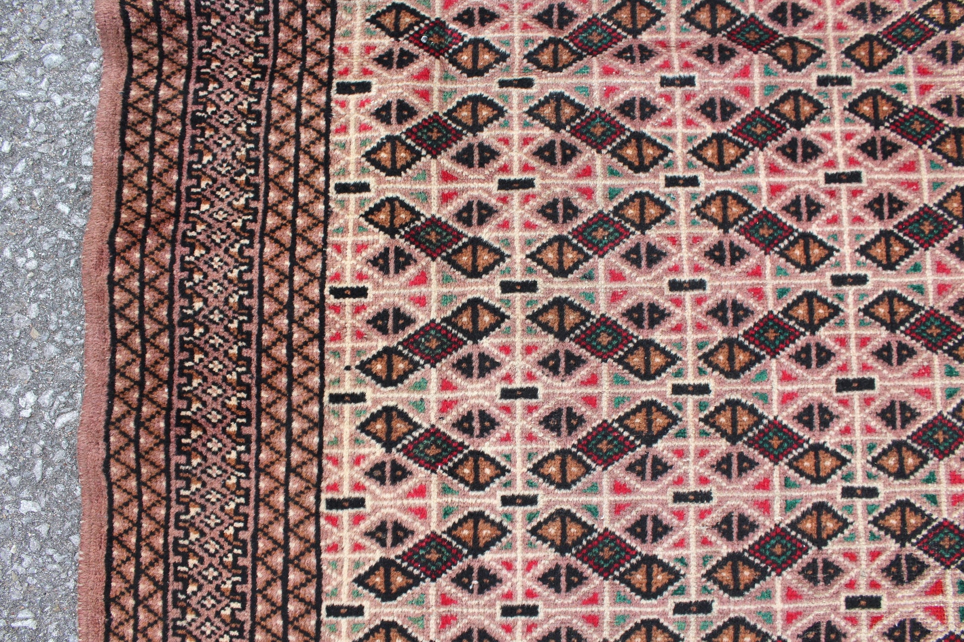 Light Pink Brown Rug with Repetitive Geometric Design | Hand Knotted Turkish