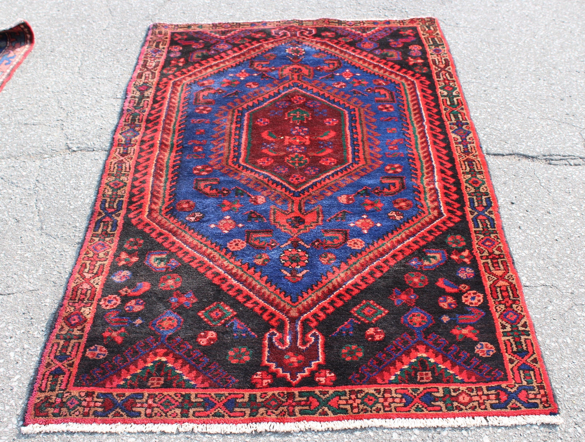 Navy Blue Red Blue 4x6 Handmade Rug with Bright Blue Medallion