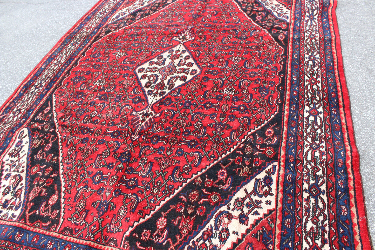 Bright Red Persian Style 7x10 Rug | Vintage Handmade
